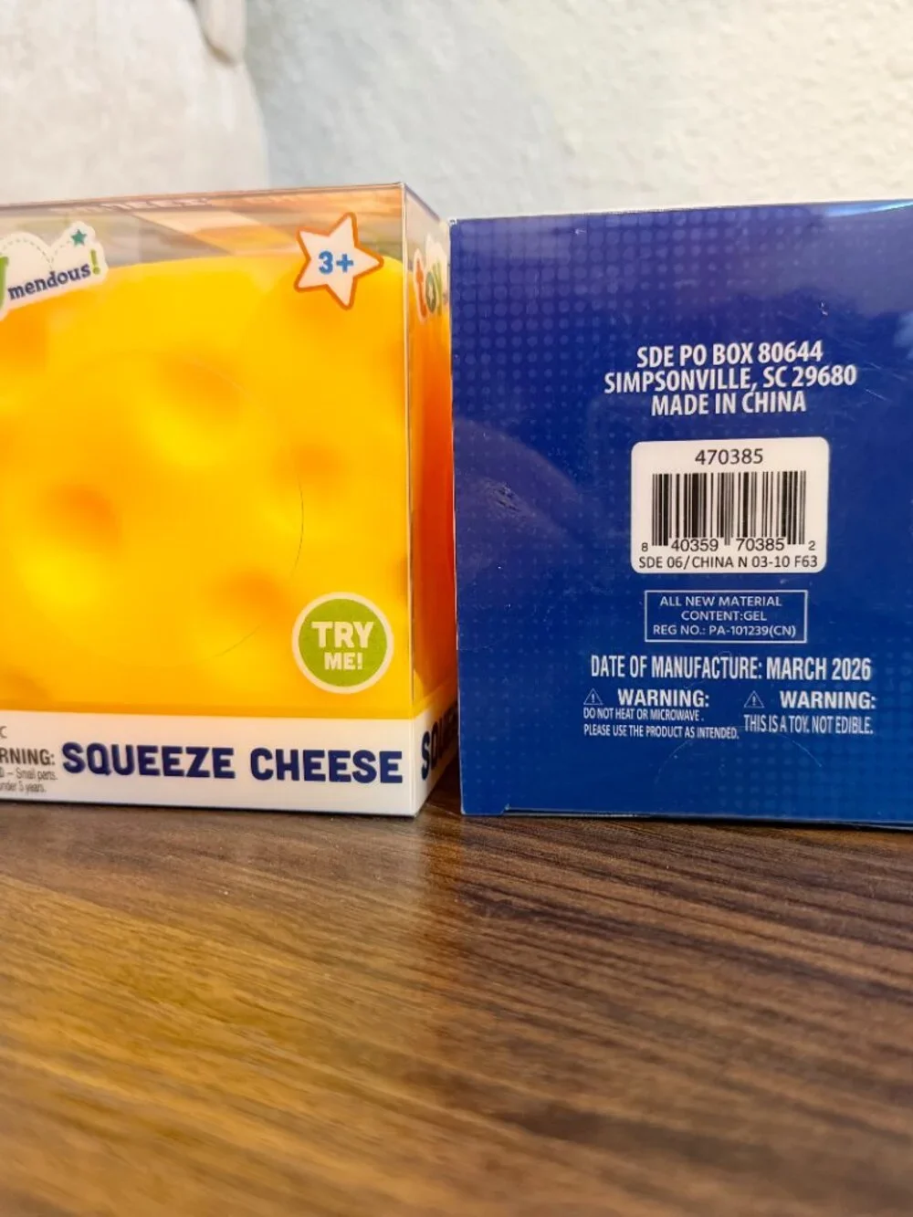 TOYmendous SET OF 2 Squeeze CHEESE! NEW IN BOX